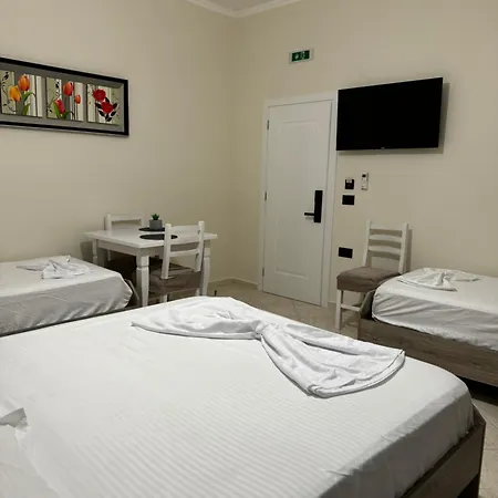 Eljus Guest house Durres