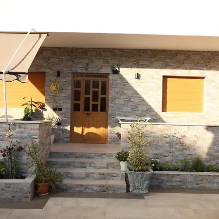 Guest house Eljus Durres